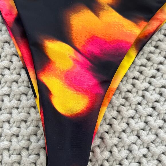 Skatie• ‘Melly’ Bikini Bottom in AURA - Picture 11 of 13